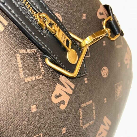 Steve Madden Unisex Brown/Black Duffle Weekender
Bag(NWT) - Picture 9 of 12